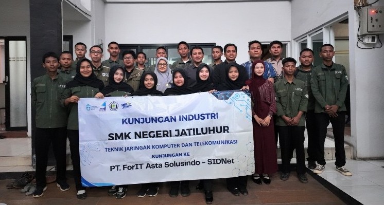 Kolaborasi industri